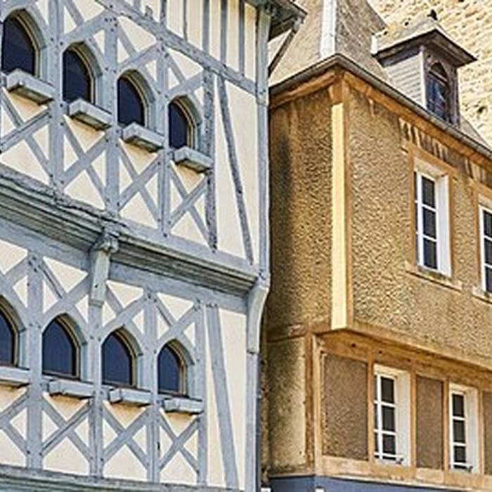 Photo de Maison, 31 Place du Centre à Guingamp