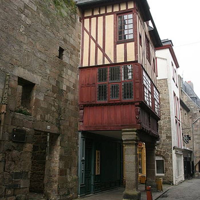Photo de Maison, 27 Rue de lHorloge à Dinan