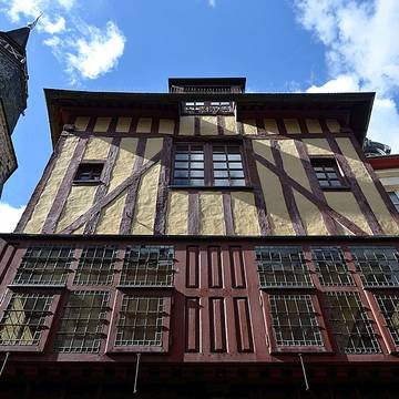 Maison, 27 Rue de lHorloge à Dinan
