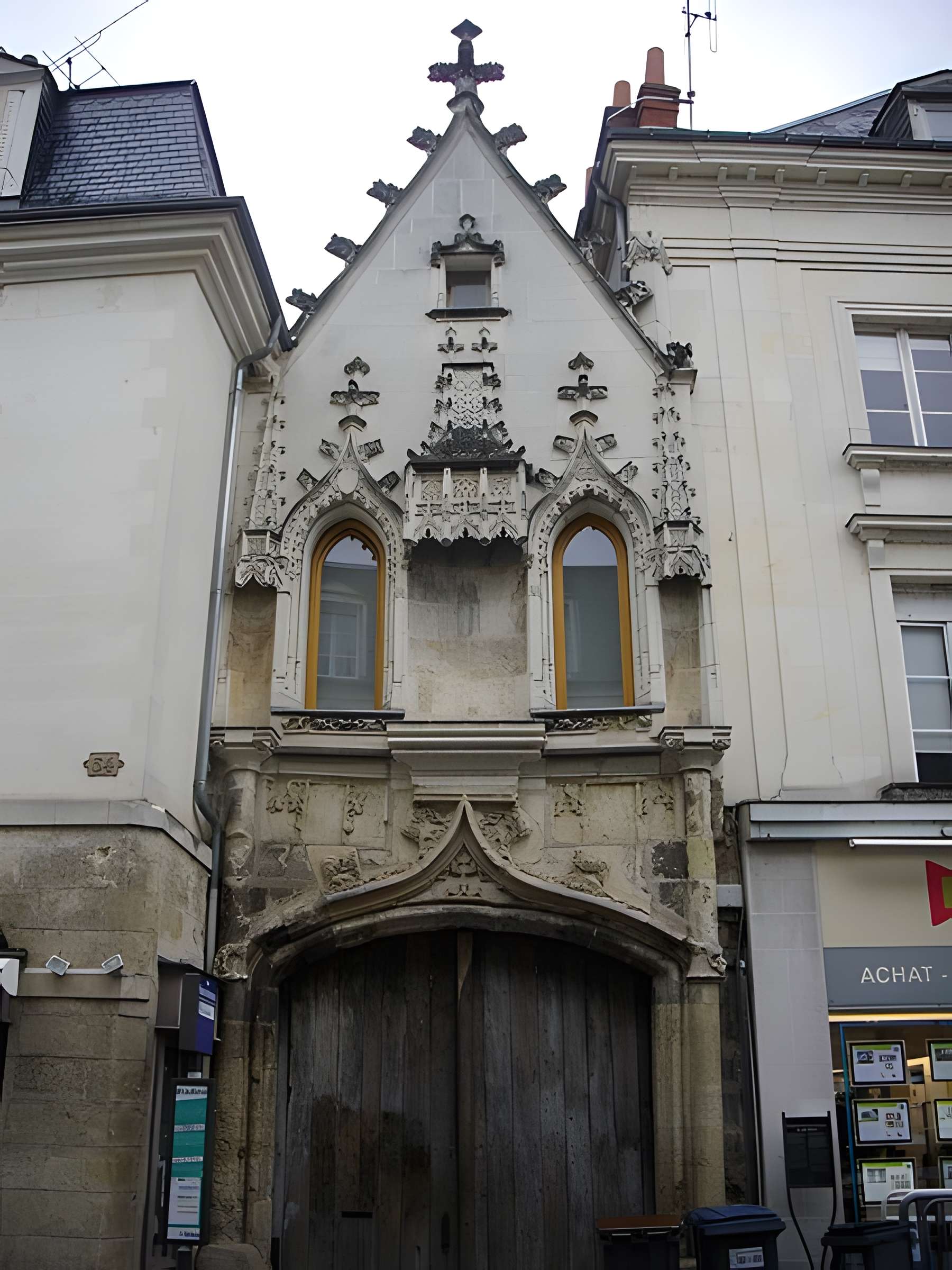 Maison, 56 Place du Grand-Marché à Tours
