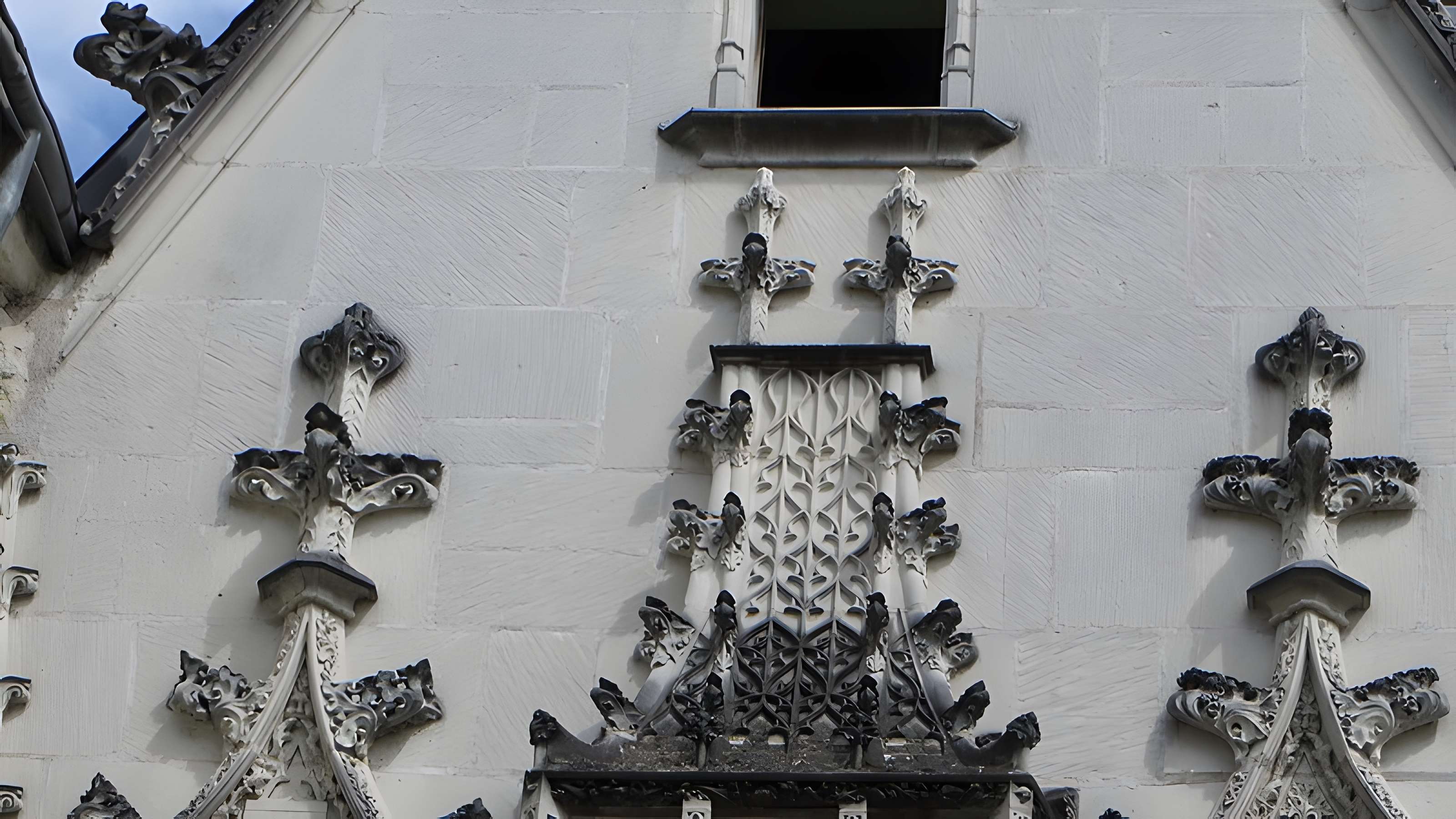 Maison, 56 Place du Grand-Marché à Tours