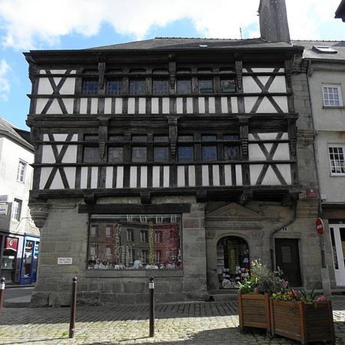 Photo de Maison, 8 Rue au Lait à Quintin