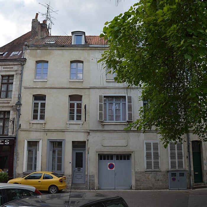 Photo de Maisons, Place du Marché-au-Poisson N9 à 72 à Douai