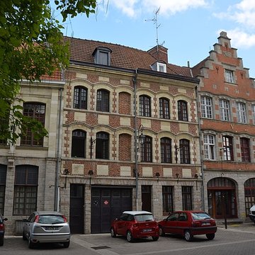 Maisons, Place du Marché-au-Poisson N9 à 72 à Douai