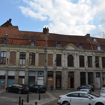 Maisons, Place du Marché-au-Poisson N9 à 72 à Douai
