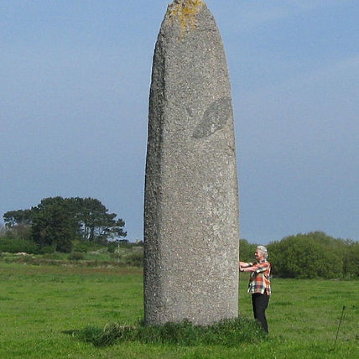 Photo de Menhir de Kérhouézel à Porspoder