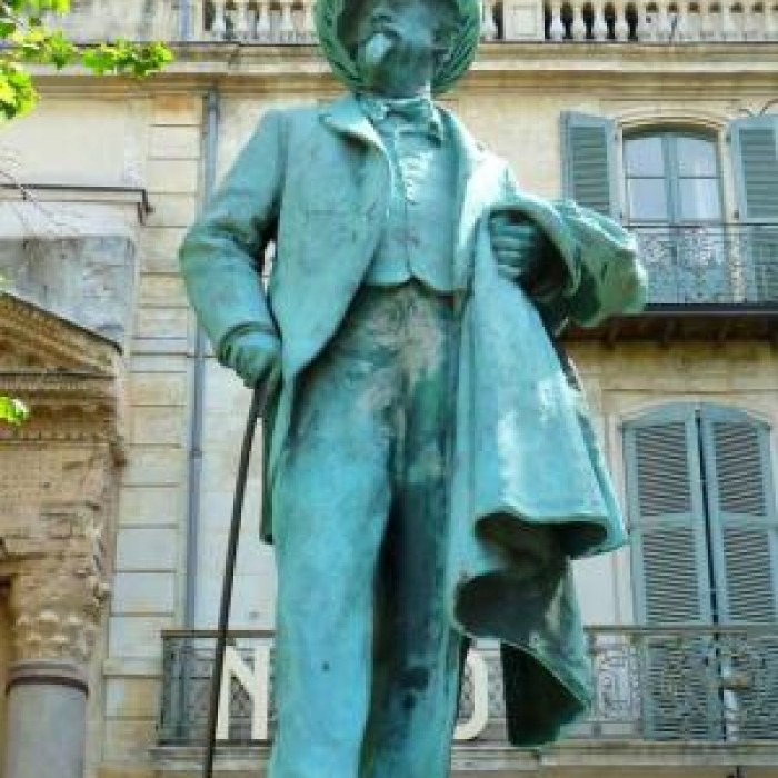 Photo de Monument à Frédéric Mistral dArles