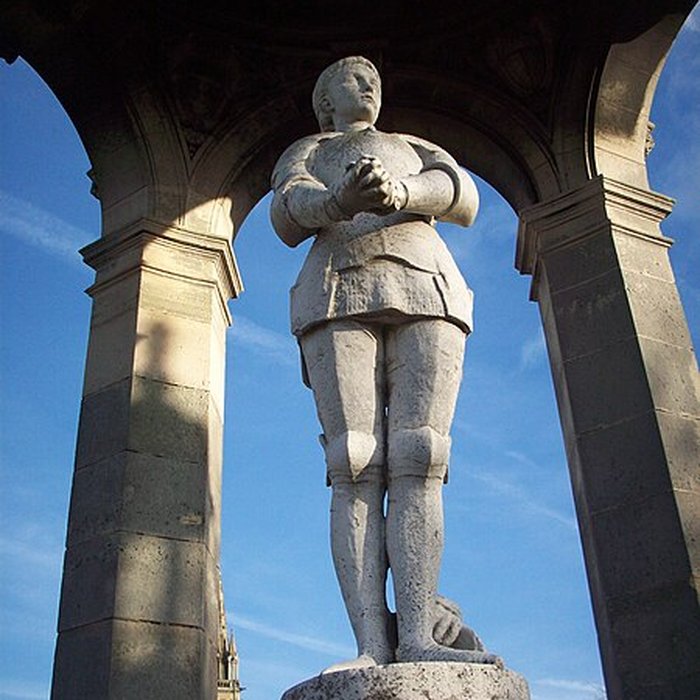 Photo de Monument à Jeanne dArc à Bonsecours