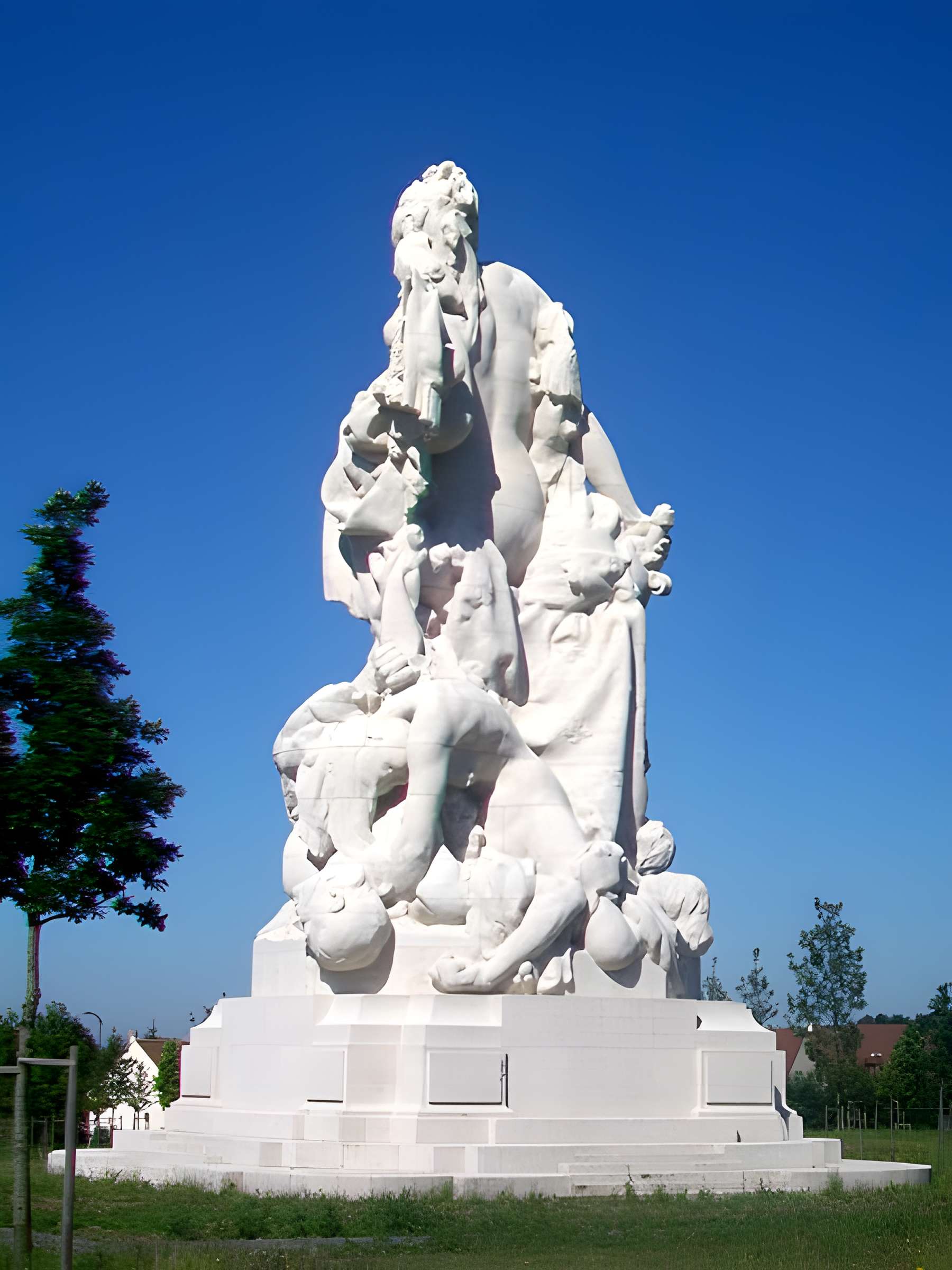 Monument de la Liberté éplorée à Meaux