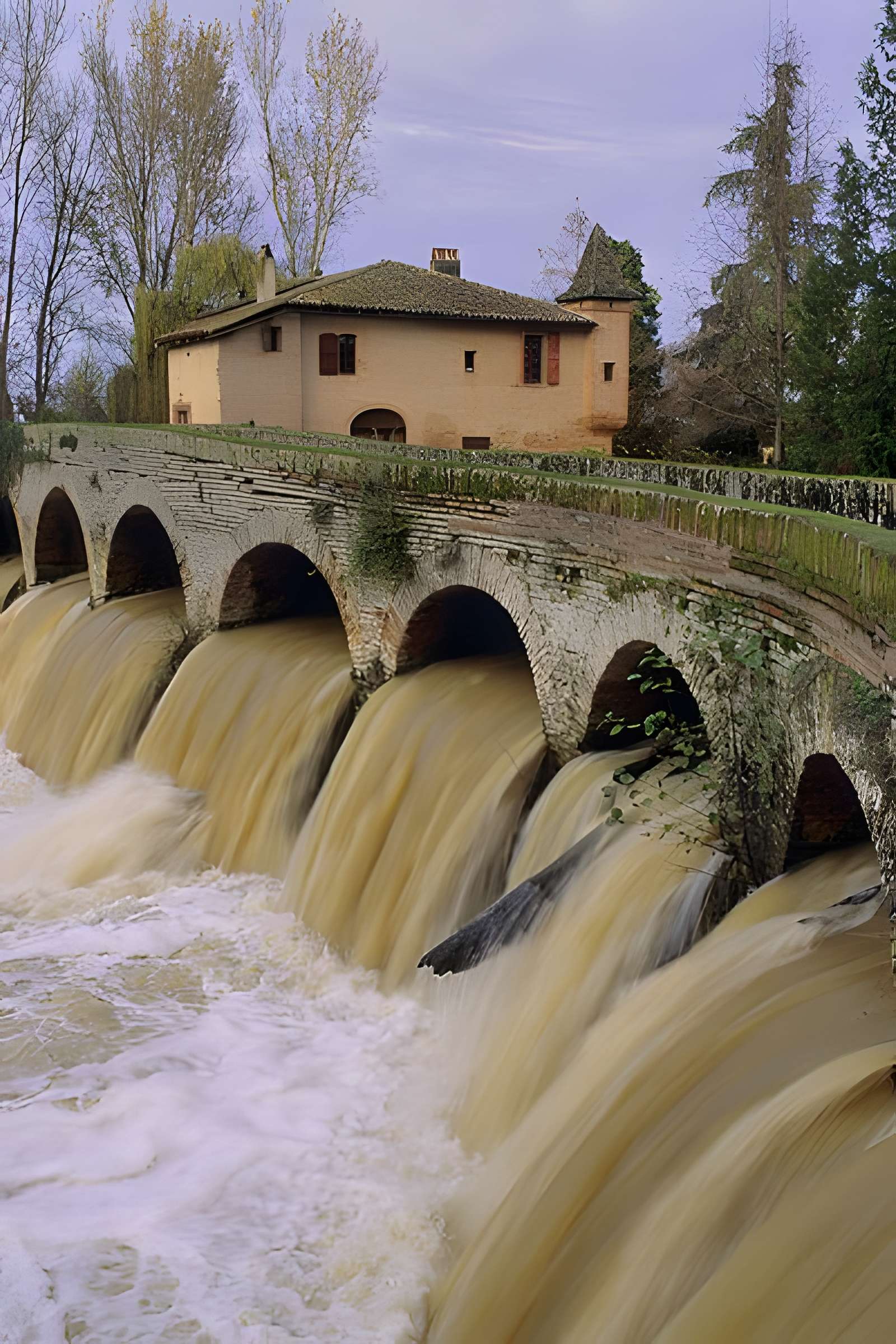 Moulin à eau de la Théoule à Cordes-Tolosannes 