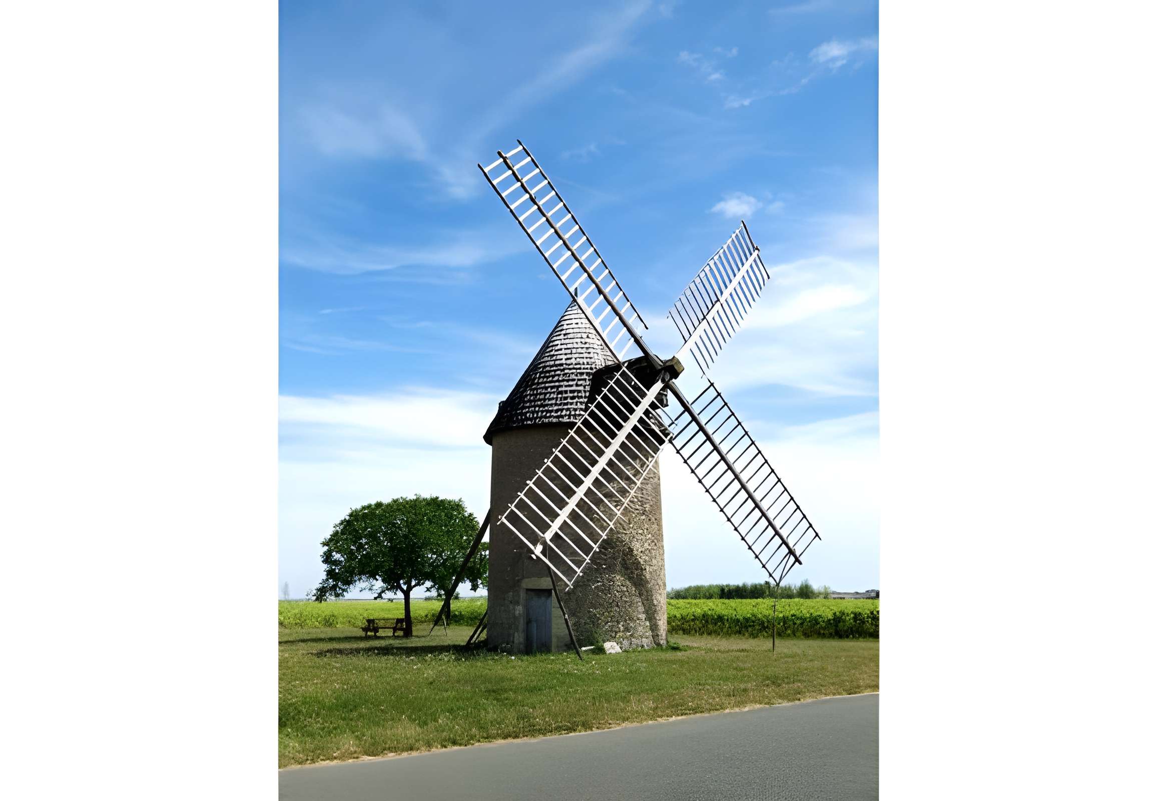 Moulin à vent de Cherves 