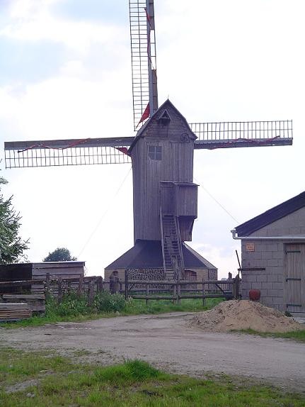 Photo de Moulin à vent de l'Hofland à Houtkerque