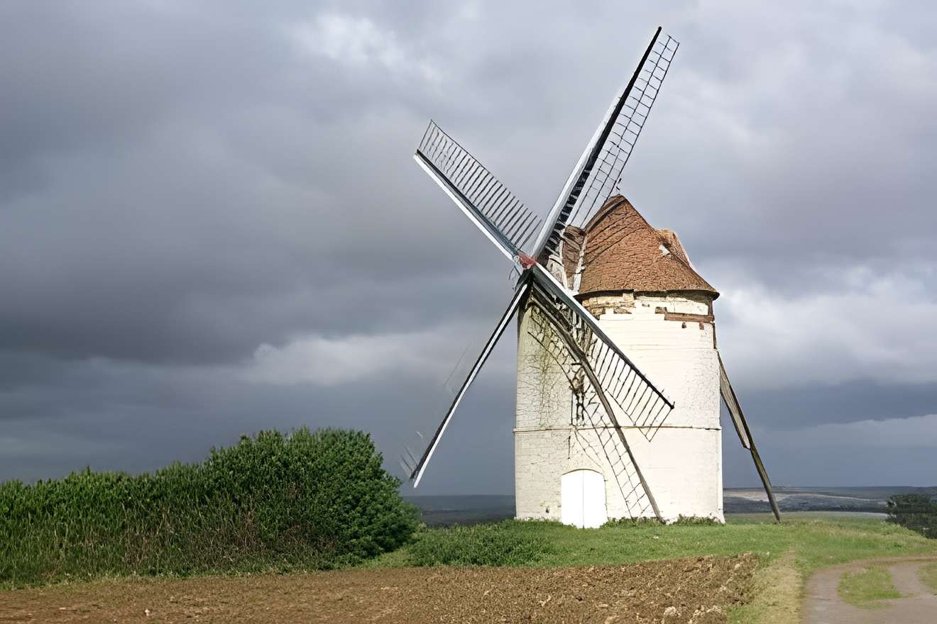 Moulin à vent de Nortbécourt à Mentque-Nortbécourt 
