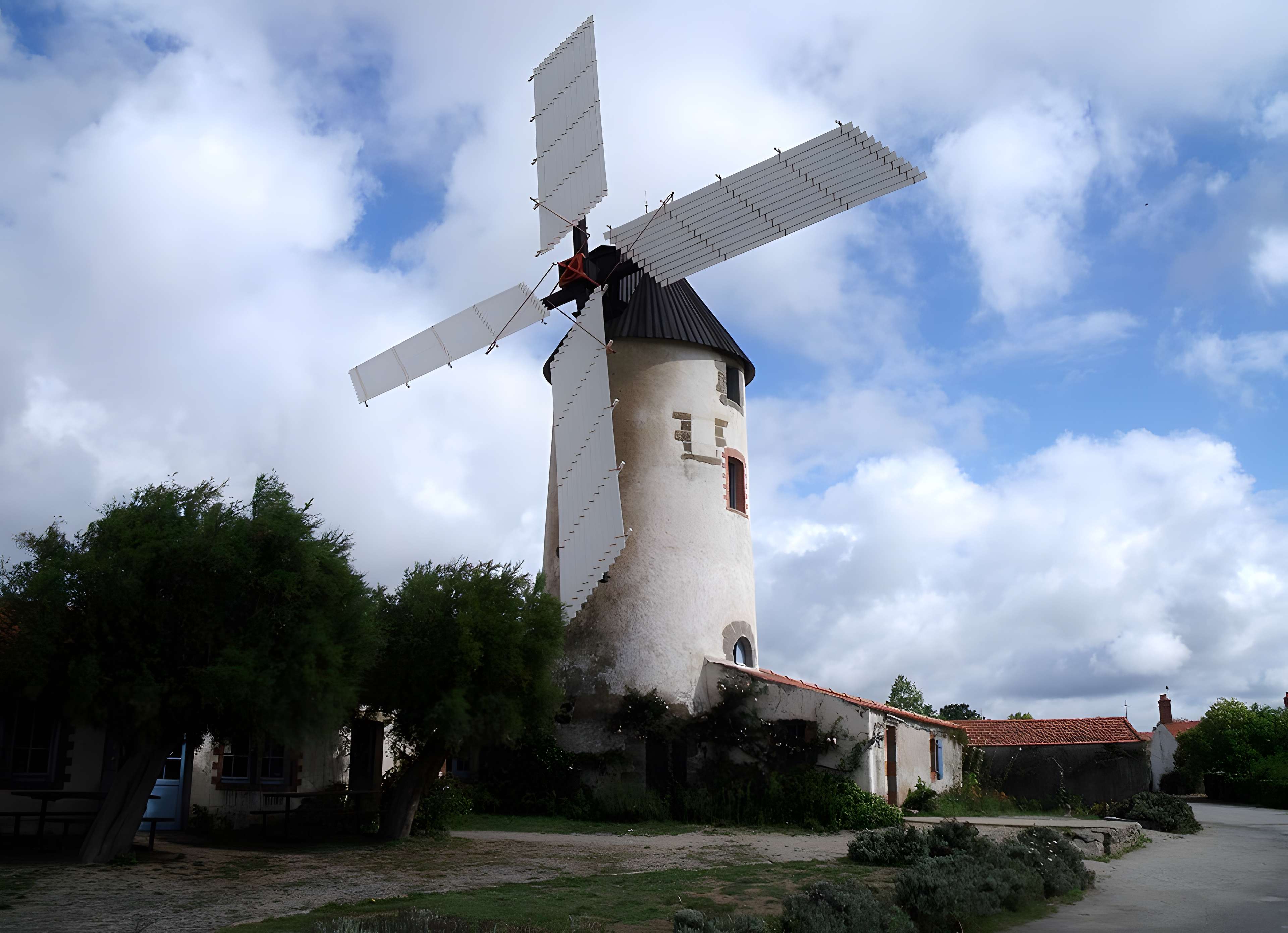 Moulin à vent de Rairé à Sallertaine