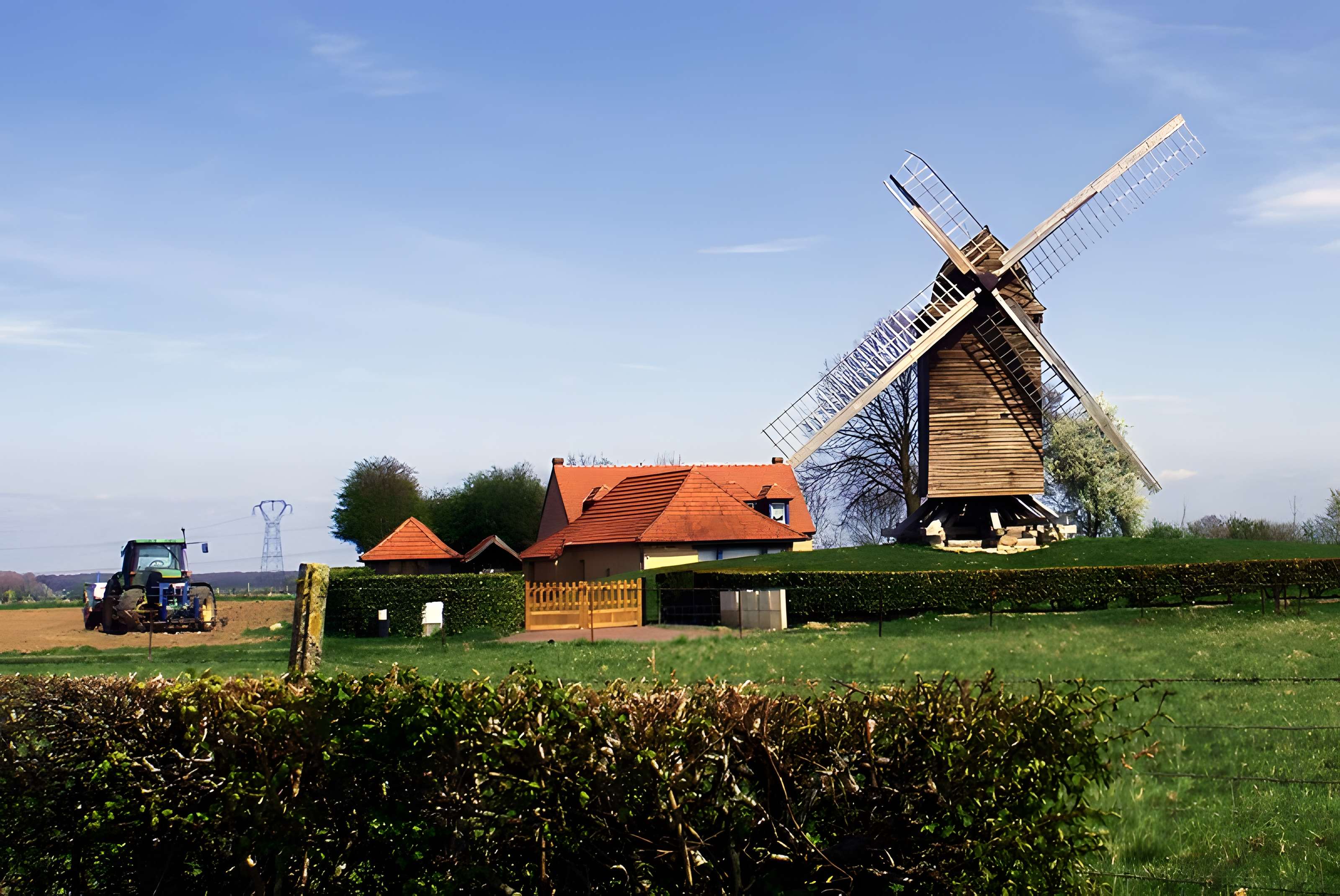 Moulin à vent de Saint-Maxent