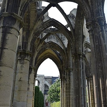 Abbaye dOurscamp