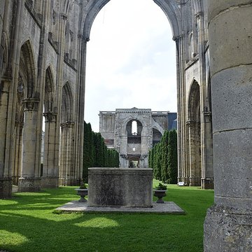 Abbaye dOurscamp