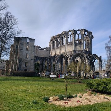 Abbaye dOurscamp