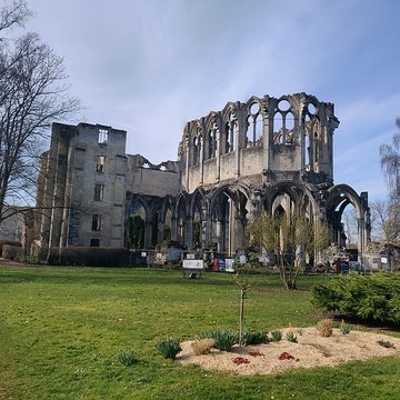 Abbaye dOurscamp