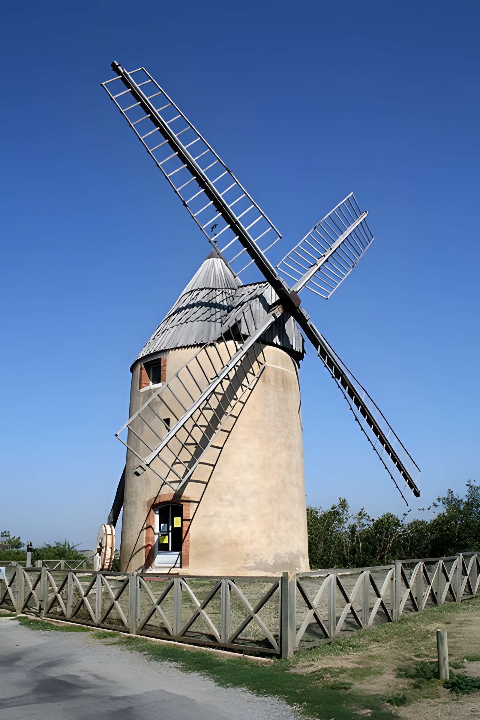 Moulin à vent de Vignasse à Montbrun-Lauragais 
