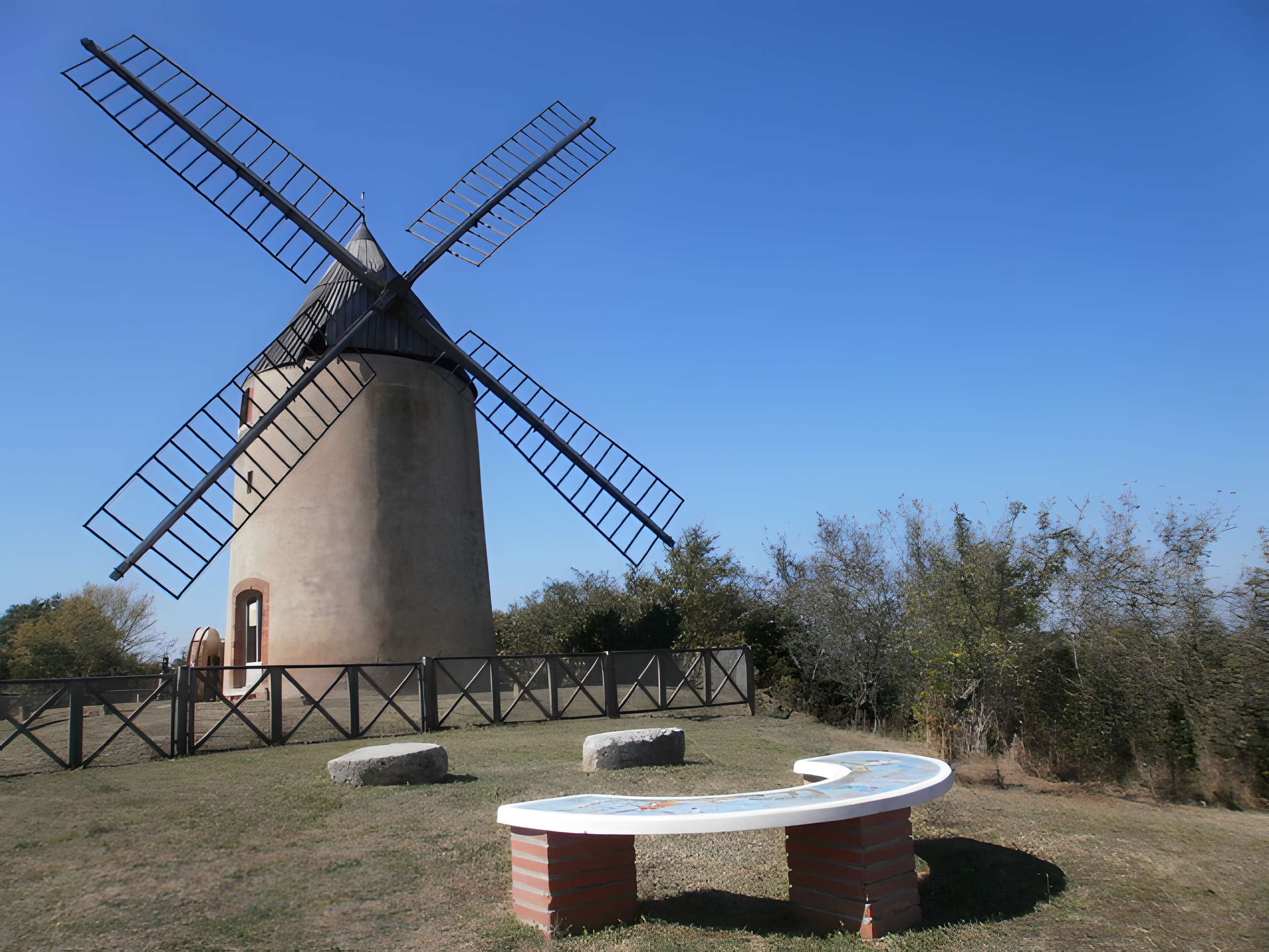 Moulin à vent de Vignasse à Montbrun-Lauragais