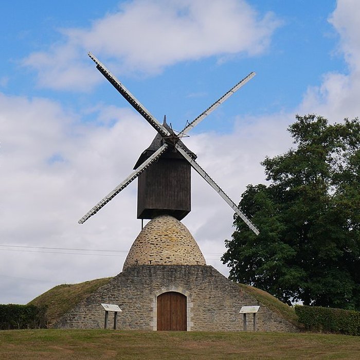 Photo de Moulin cavier de la Guénaudière à Grez-en-Bouère