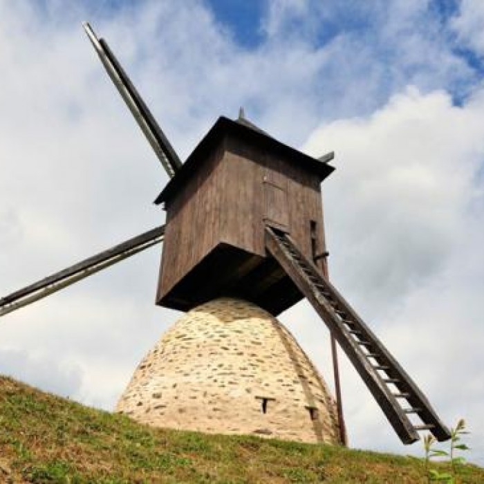 Photo de Moulin cavier de la Guénaudière à Grez-en-Bouère