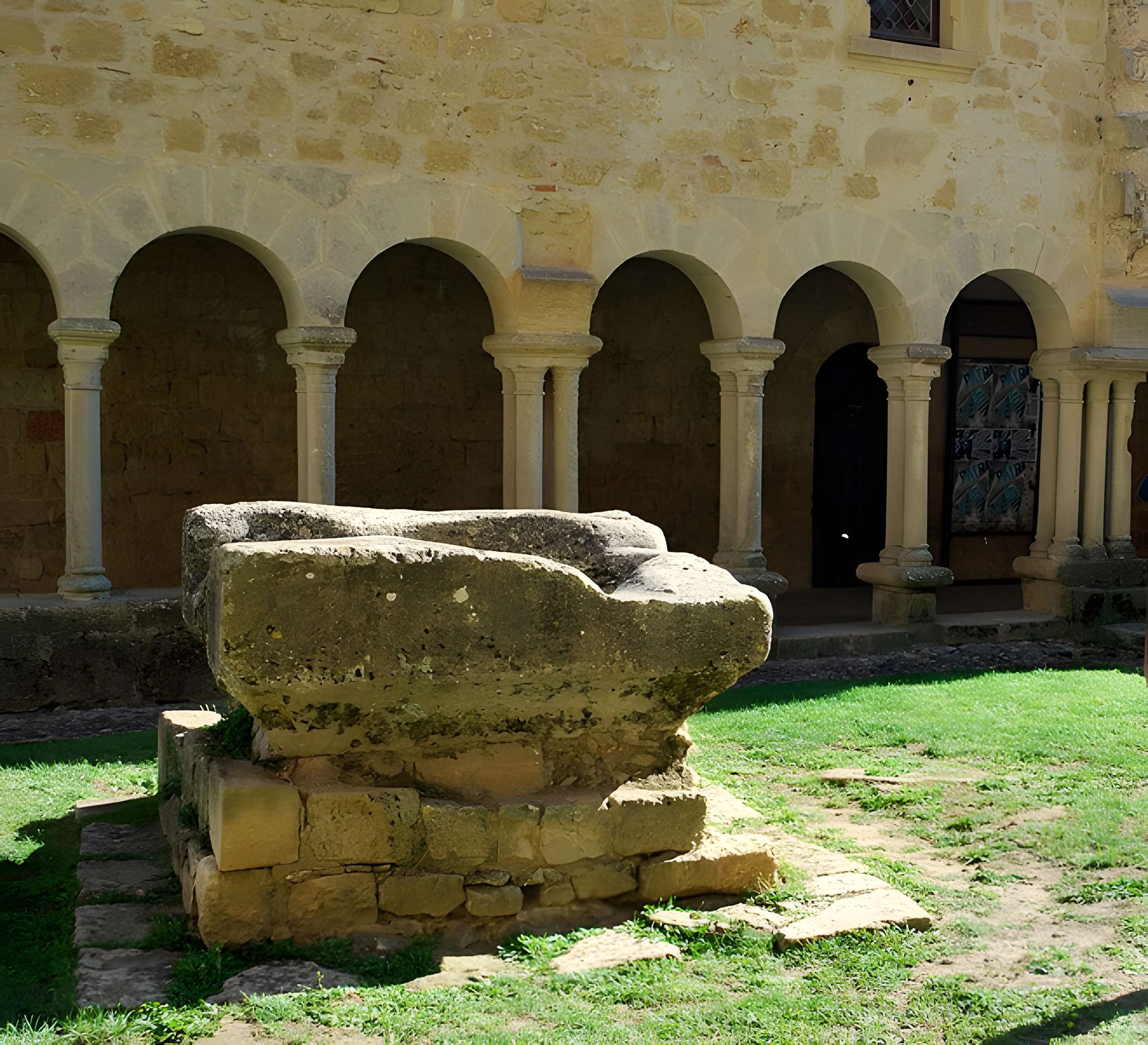 Prieuré de Saint-Macaire