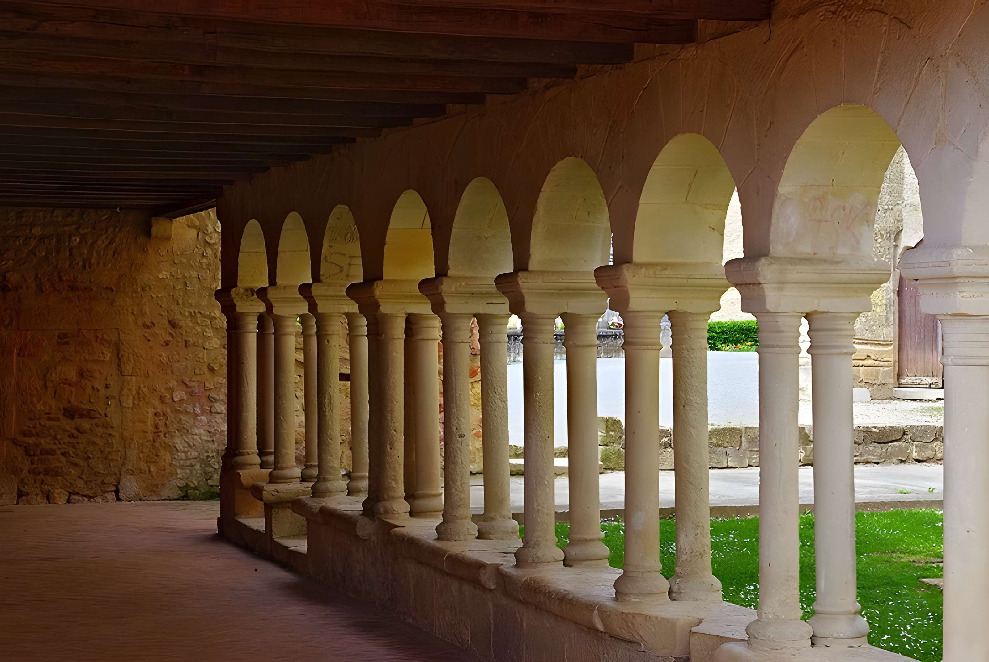 Prieuré de Saint-Macaire