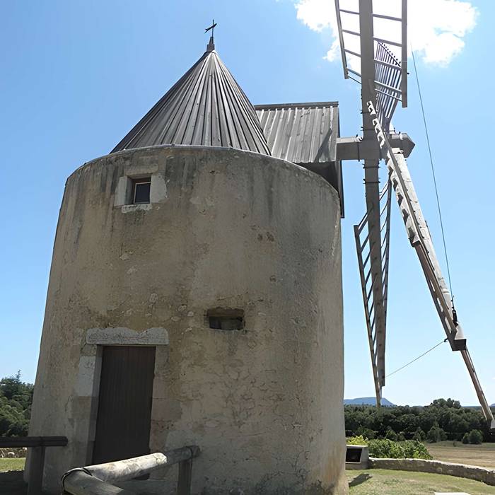 Photo de Moulins à vent de Régusse