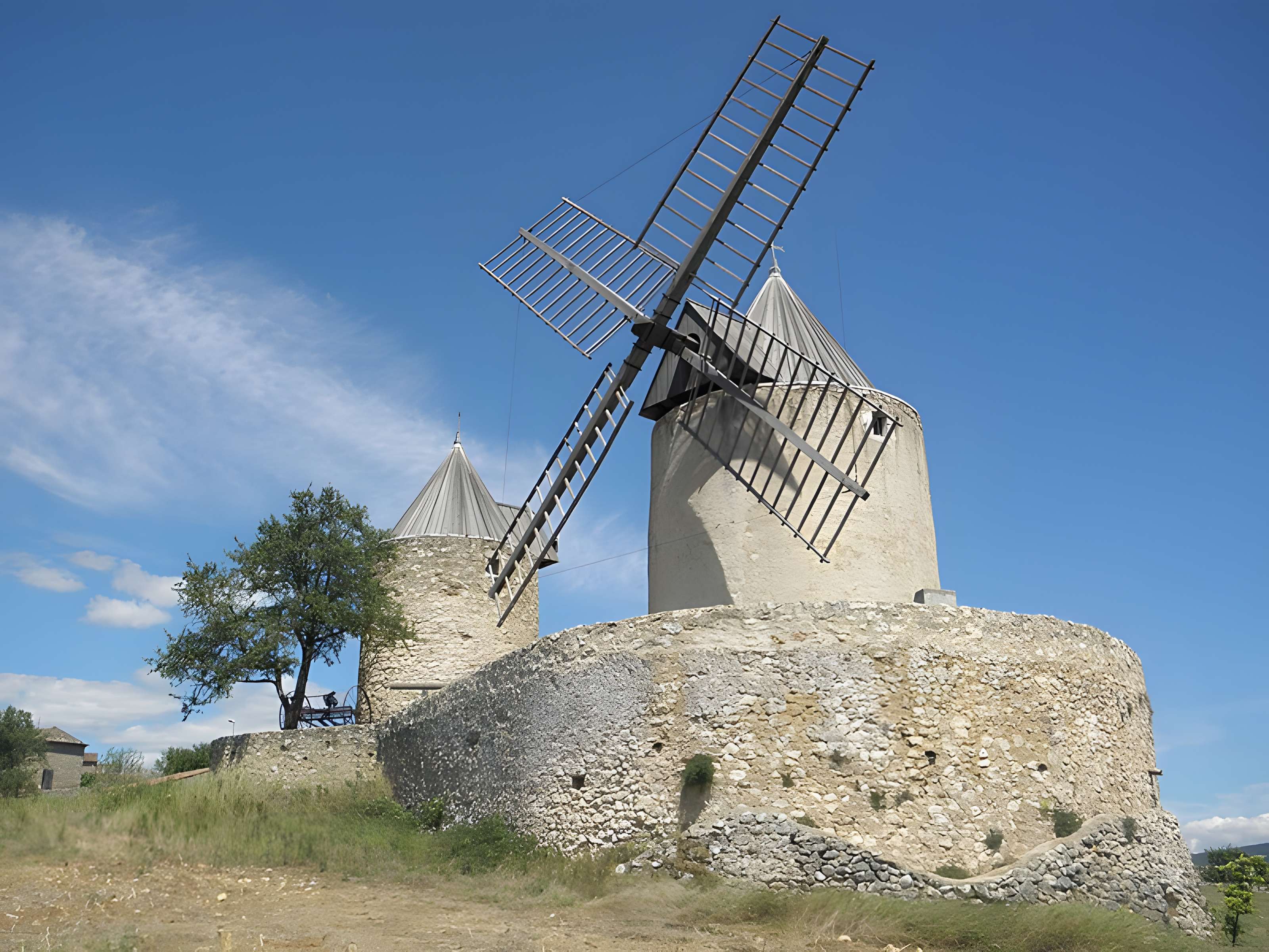 Moulins à vent de Régusse