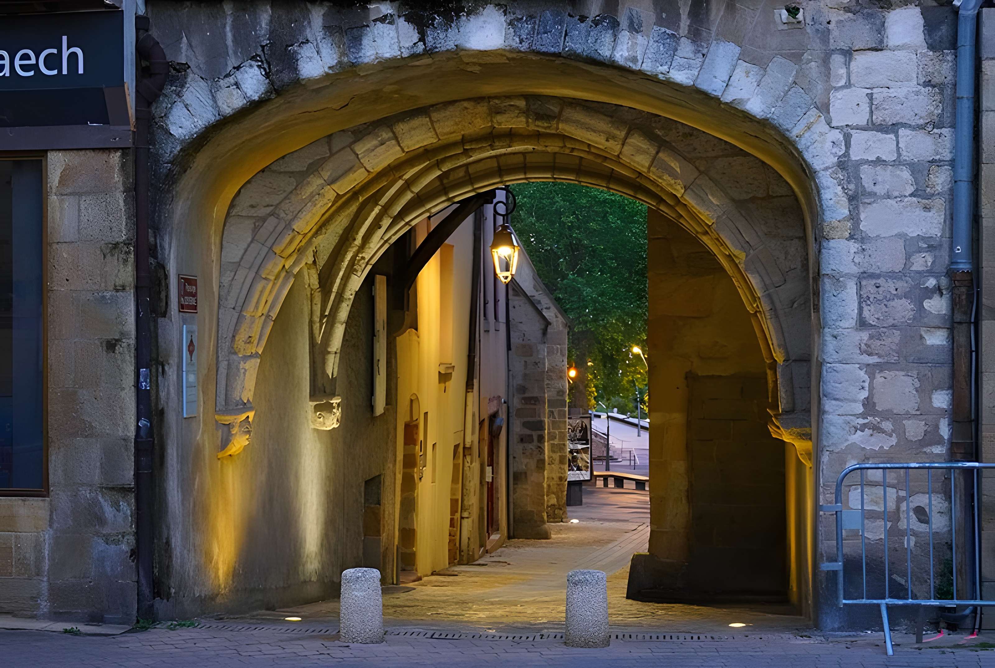 Passage du Doyenné de Montluçon