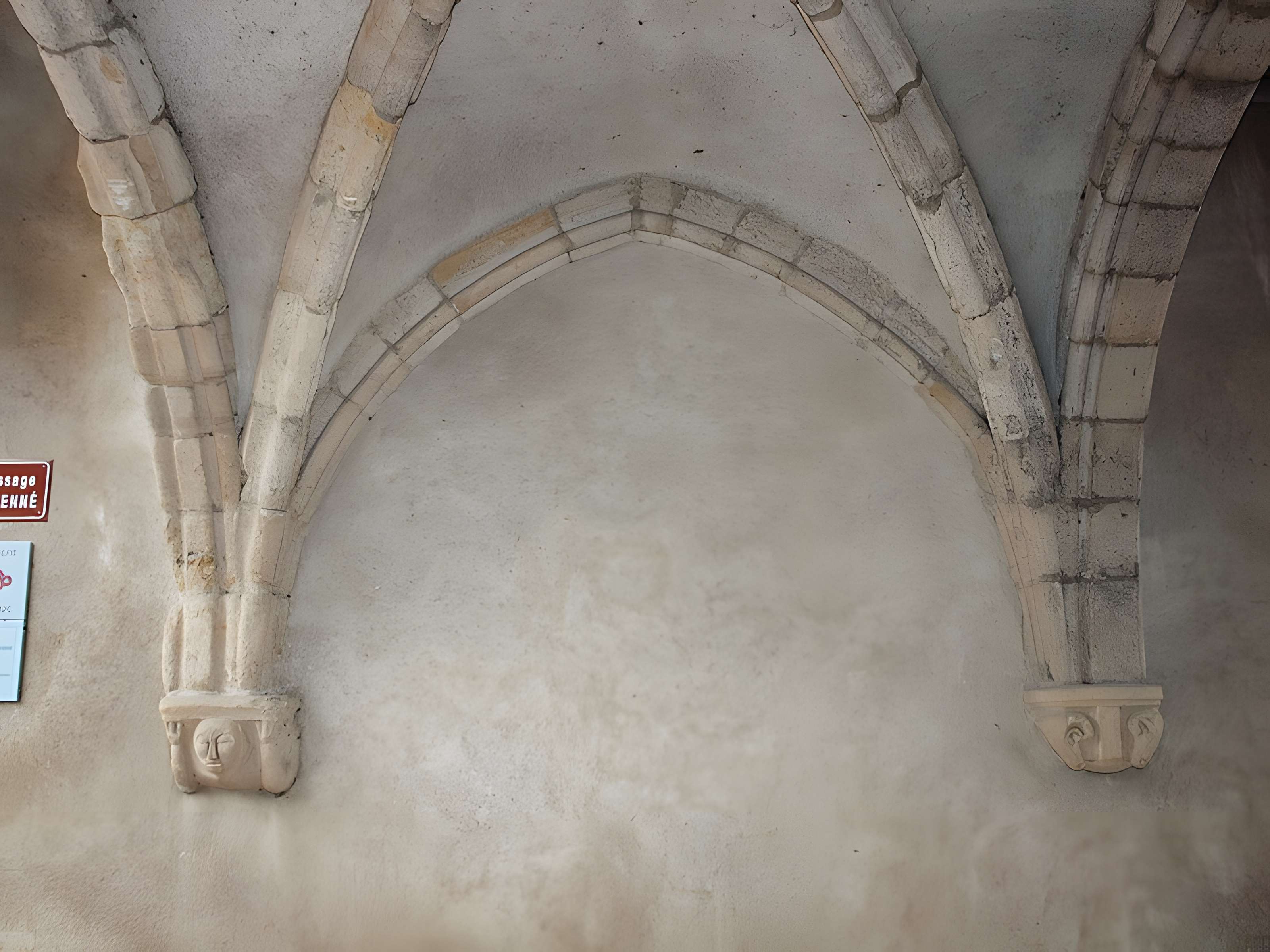 Passage du Doyenné de Montluçon