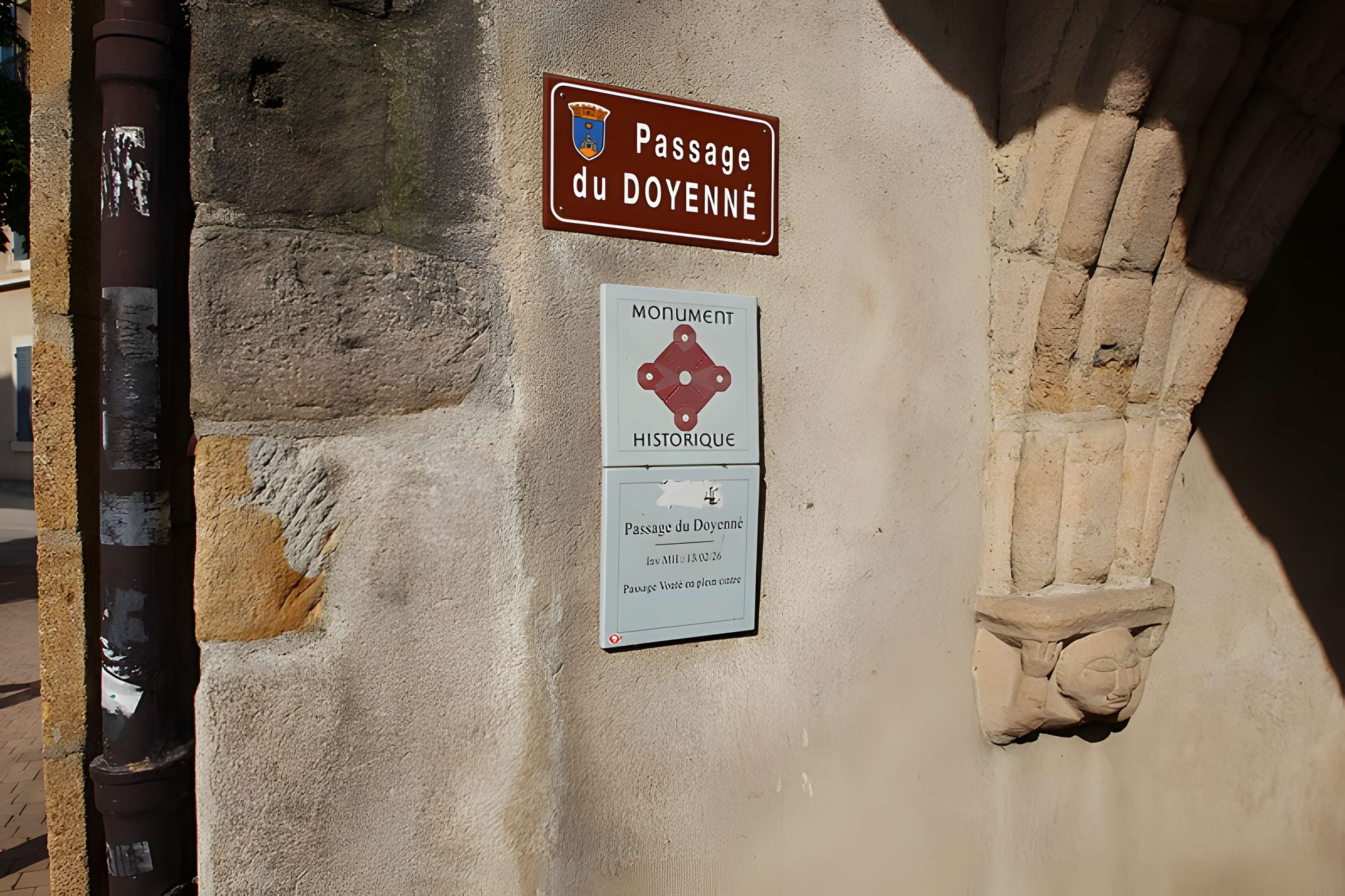 Passage du Doyenné de Montluçon