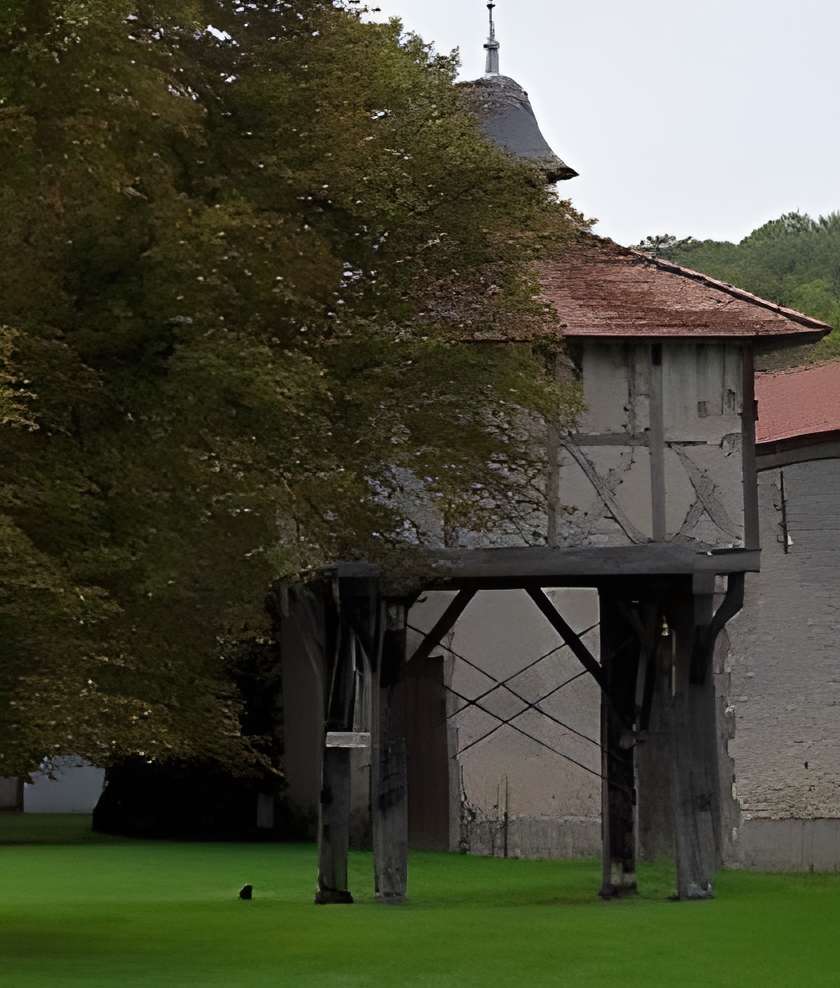 Pigeonier du Château de Pagnant 