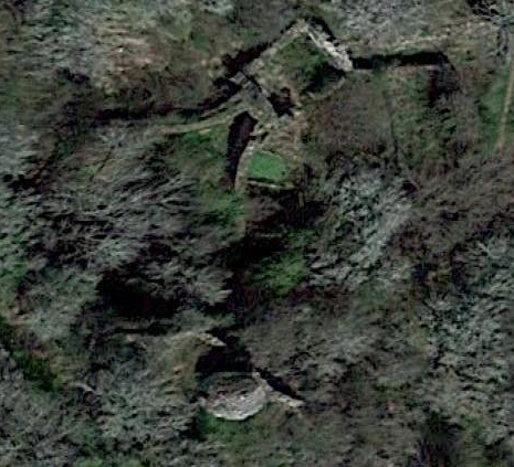 Pigeonnier troglodyte de Font-d'Erbies à Crégols 