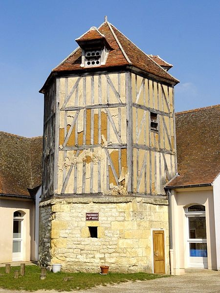 Photo de Pigeonnier, 7 Rue de Corbeaulieu à Venette