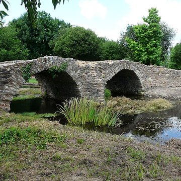 Pont de la Reine-Blanche à Curçay-sur-Dive