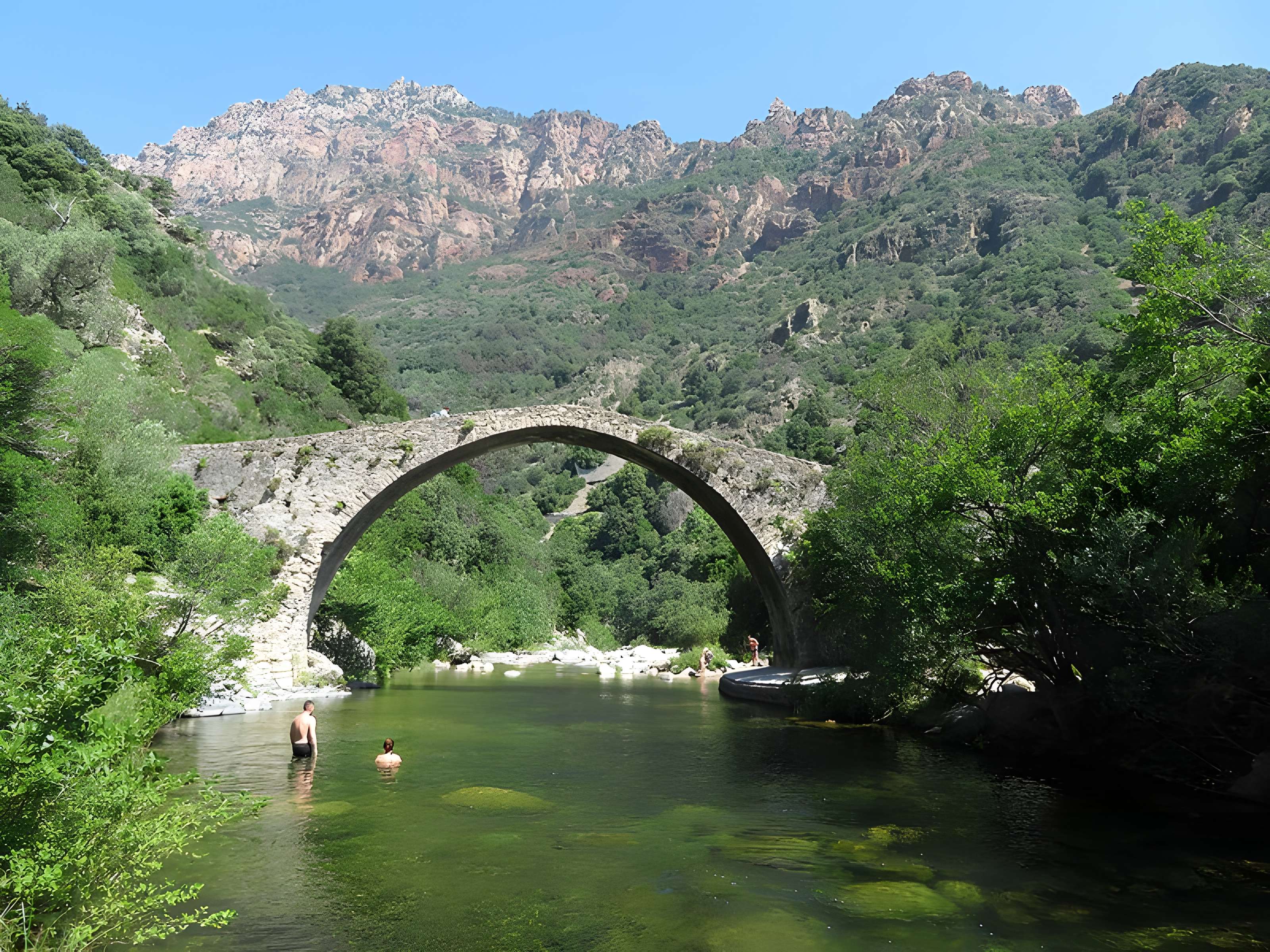 Pont de Pianella à Ota
