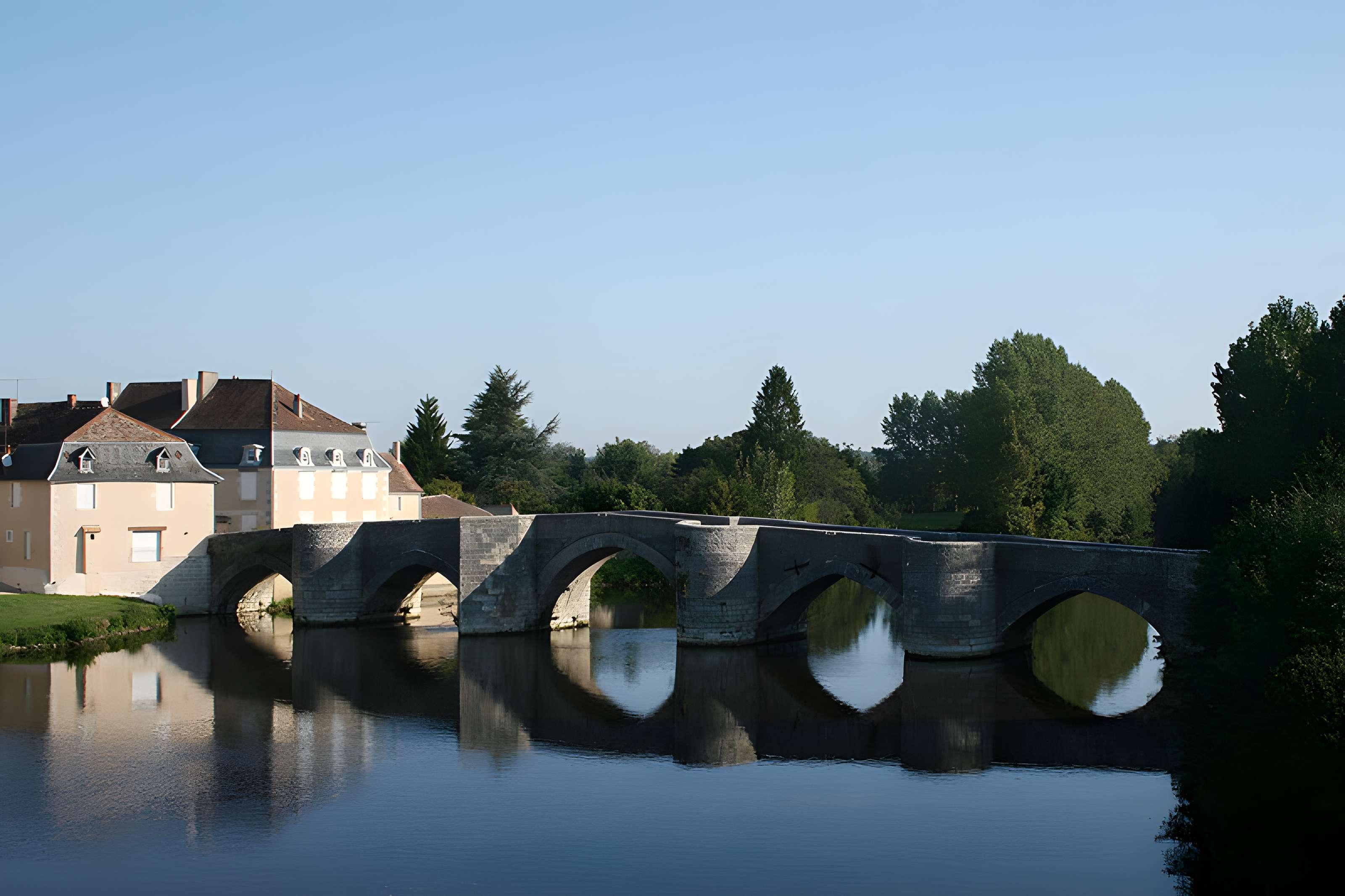 Pont de Saint-Savin