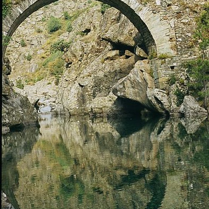 Photo de Pont génois dAscu à Asco