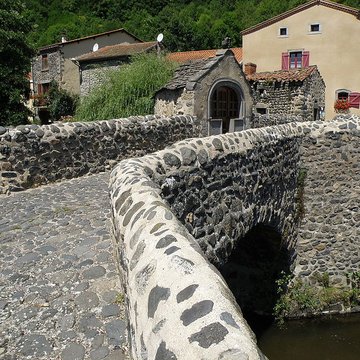 Pont médiéval de Saurier