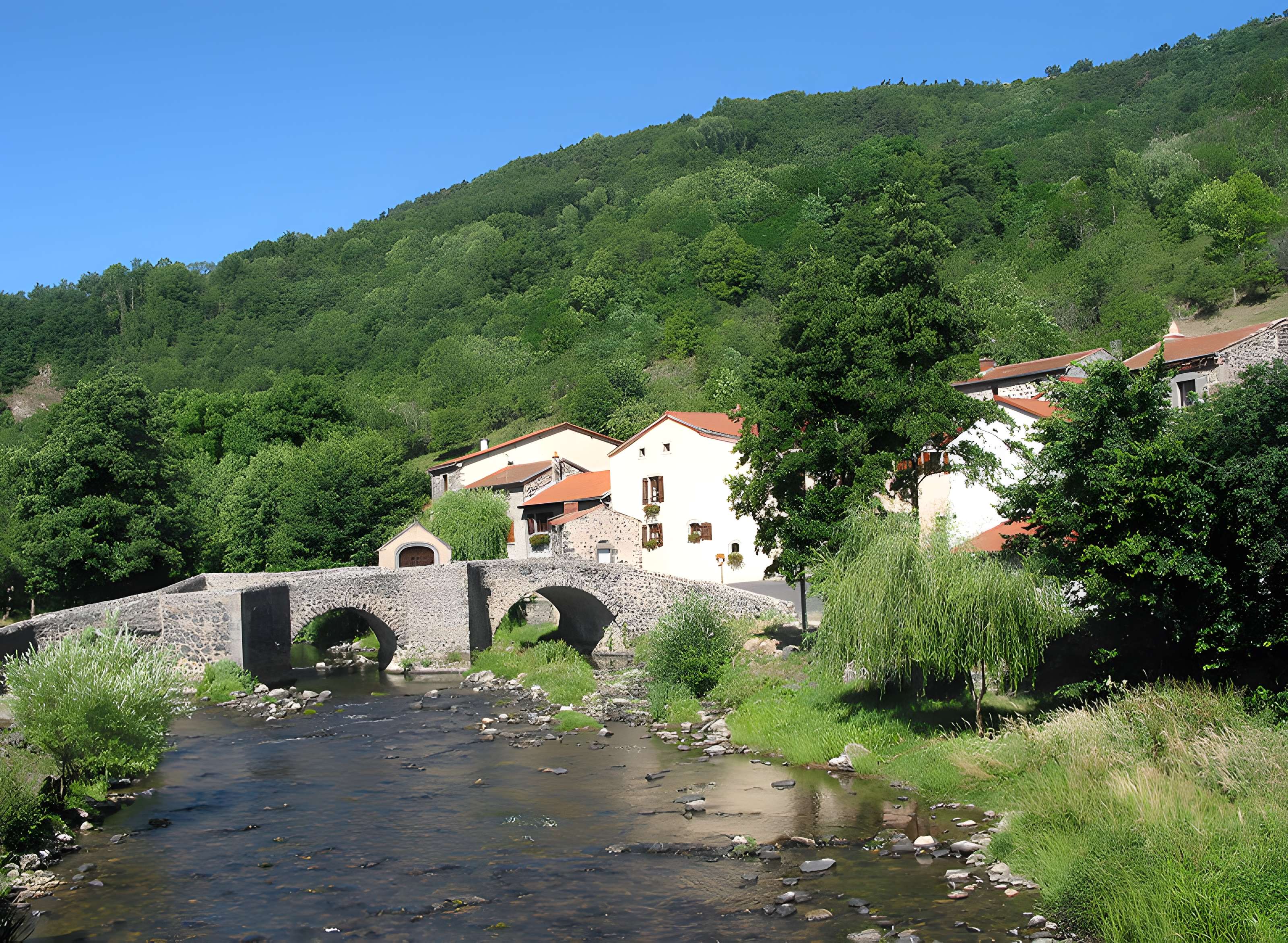 Pont médiéval de Saurier