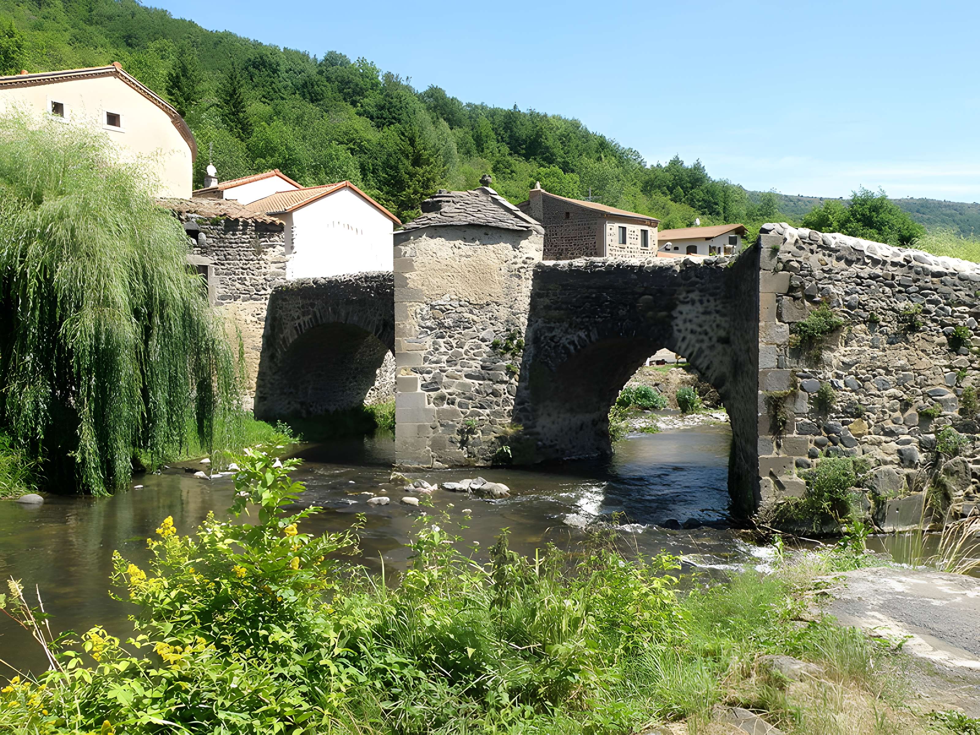Pont médiéval de Saurier