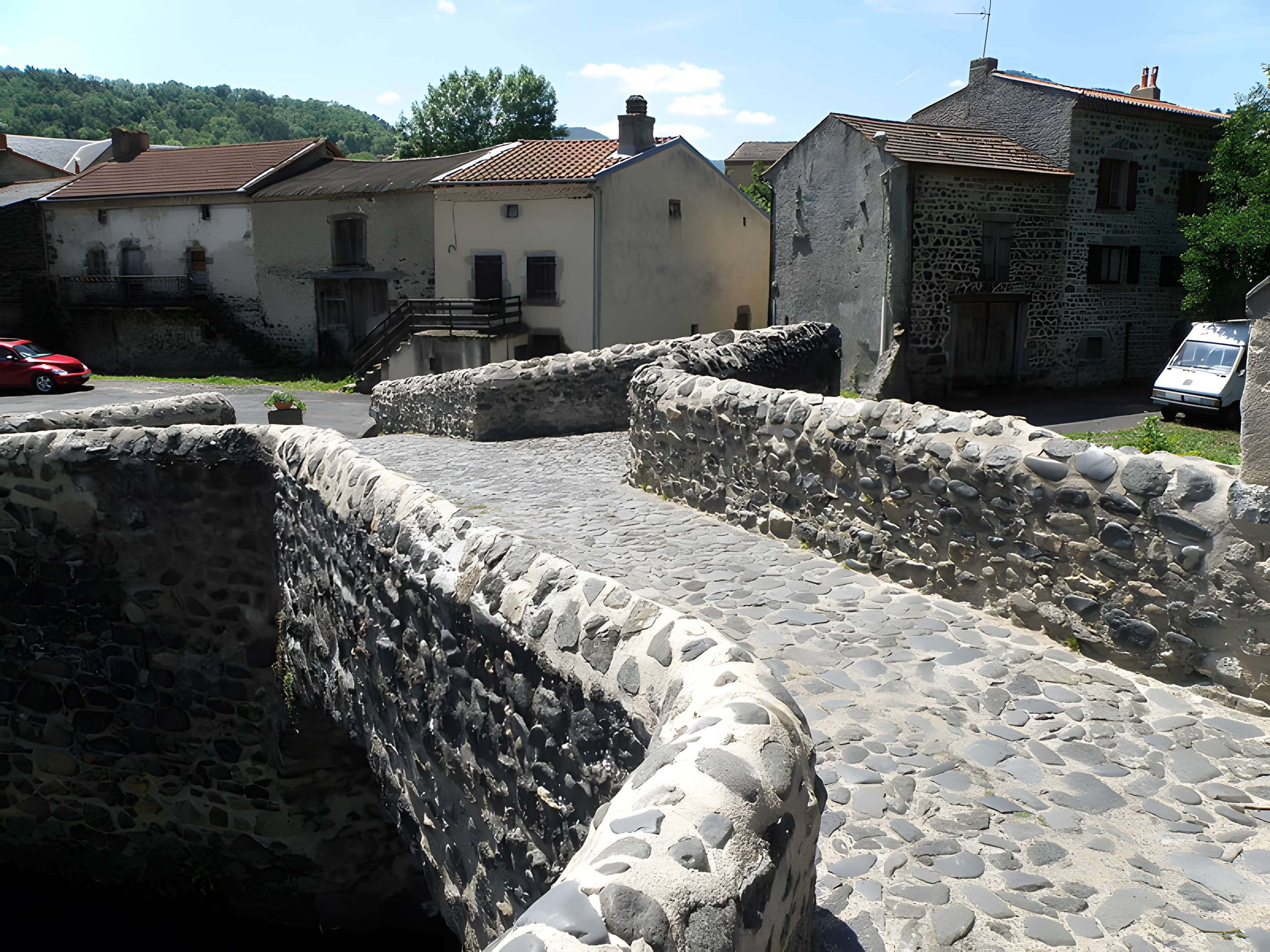 Pont médiéval de Saurier