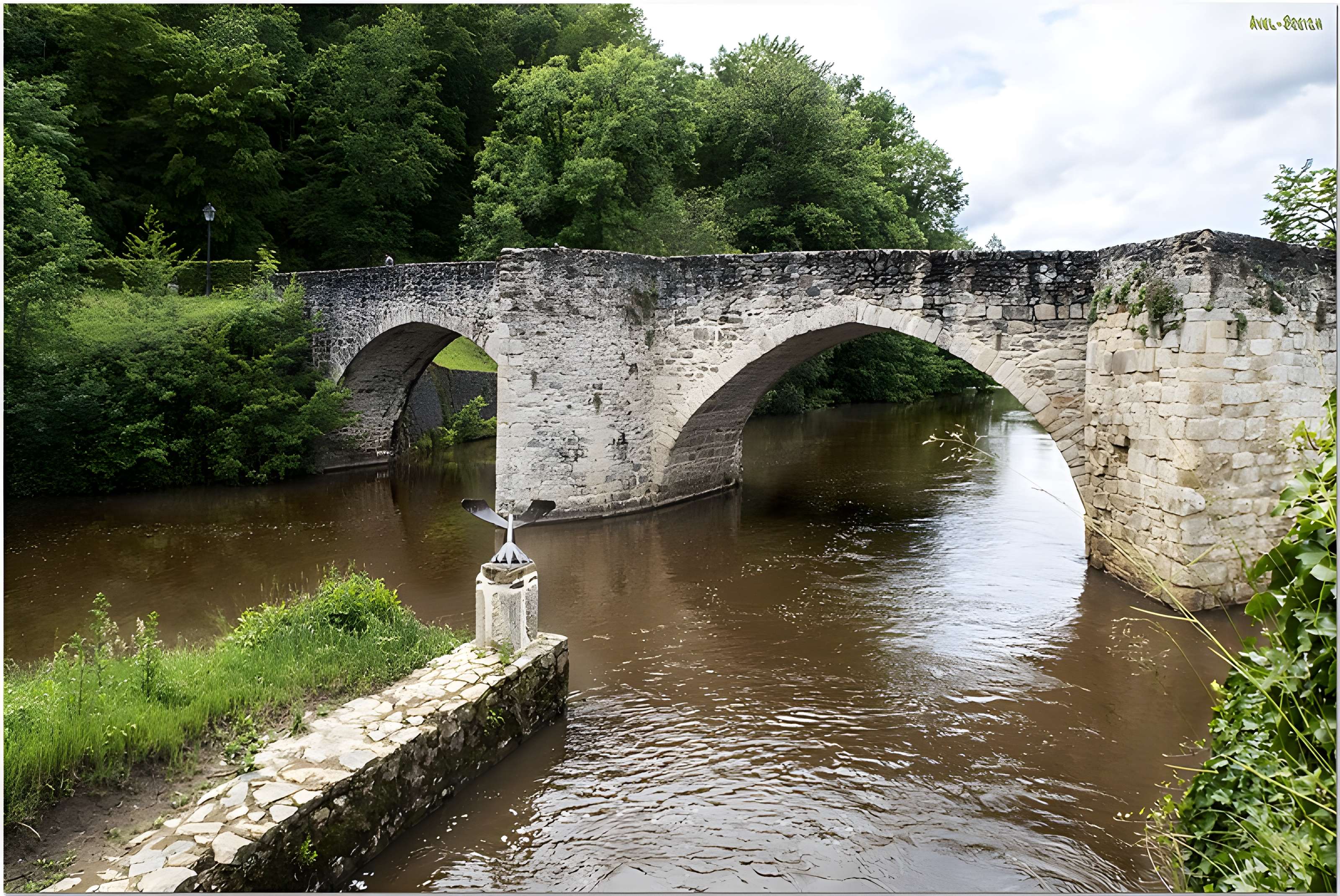 Pont sur la Briance de Solignac