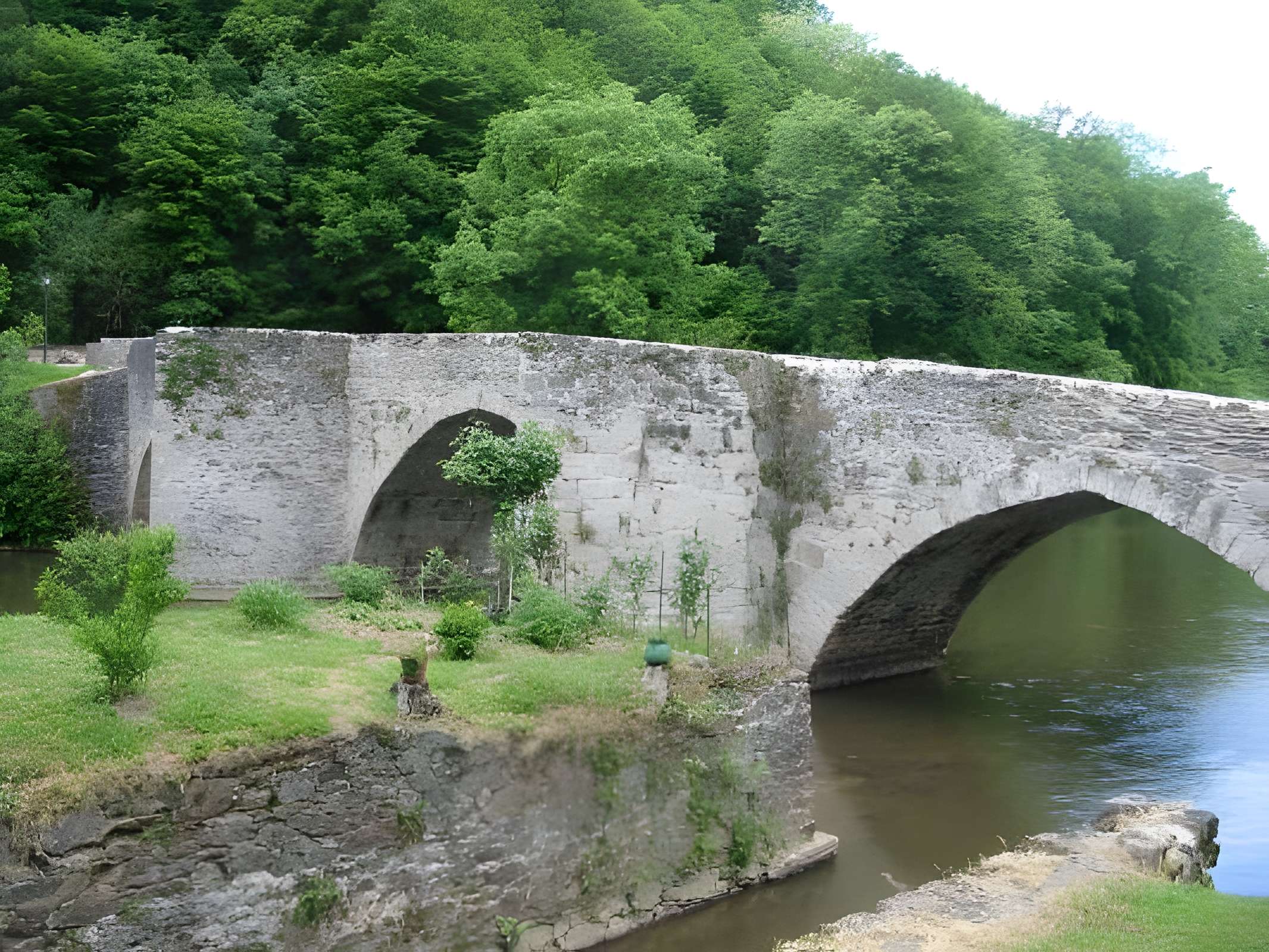 Pont sur la Briance de Solignac 