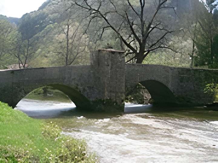 Pont sur la Seille à Nevy-sur-Seille 