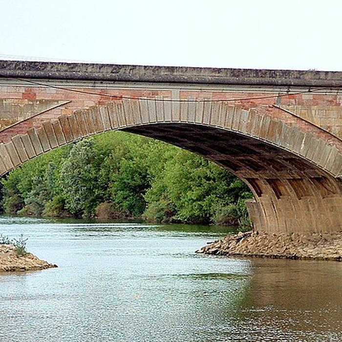 Photo de Pont sur le Doubs à Navilly