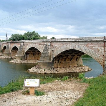 Pont sur le Doubs à Navilly